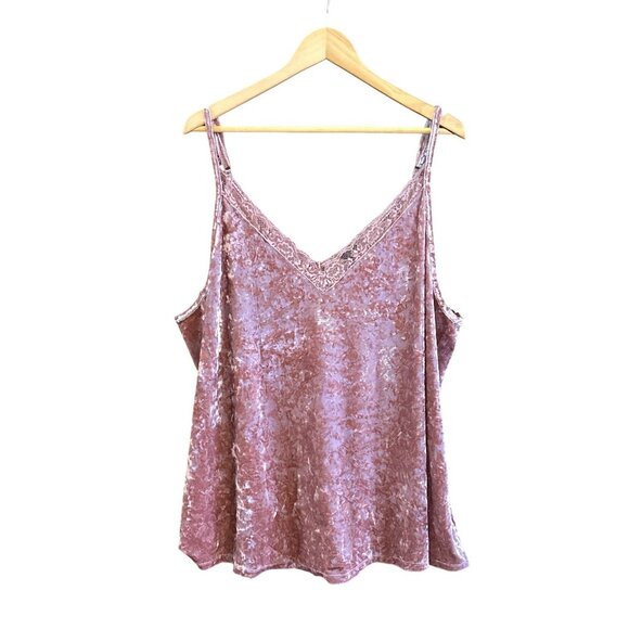 Torrid Pink Crushed Velvet Lace Camisole Sz 5 Adjustable Strap Holiday Christmas - Picture 1 of 6